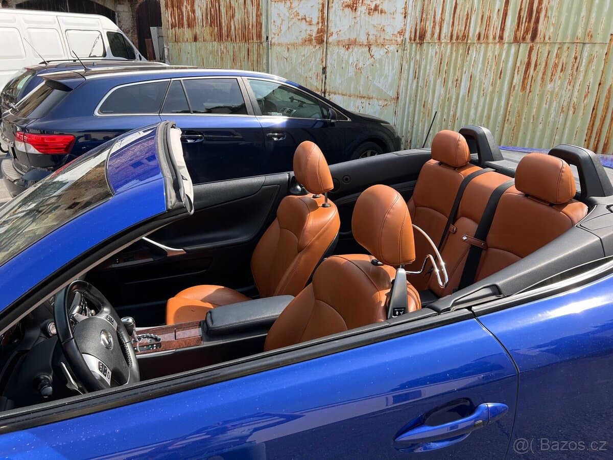2010 Lexus IS - 6