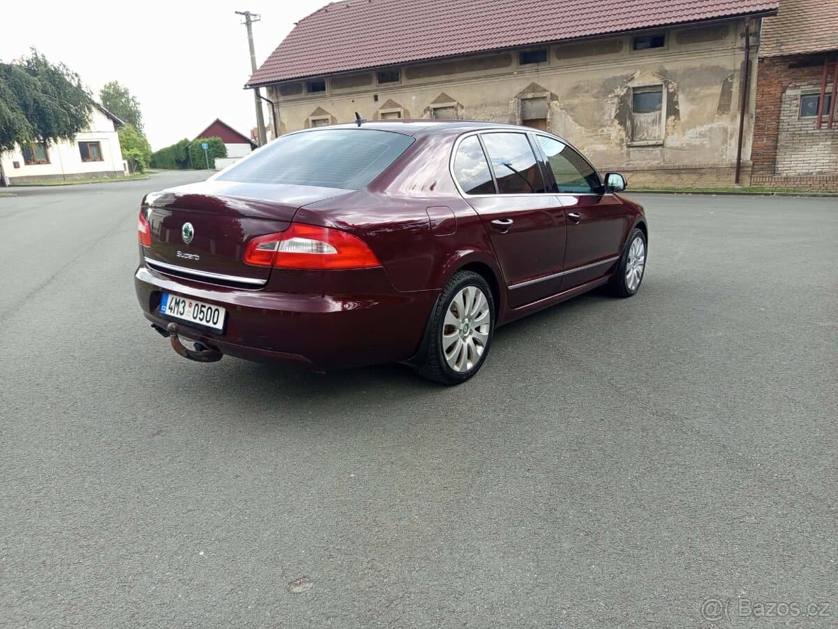 2010 Škoda SUPERB - 6