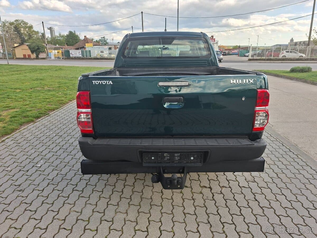 2015 Toyota HILUX - 6