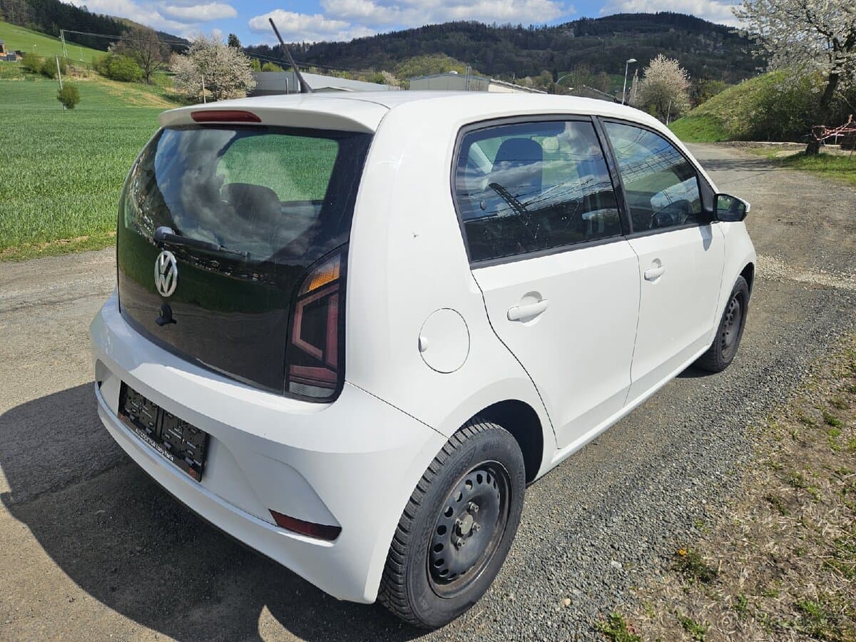 2016 Volkswagen UP! - 6