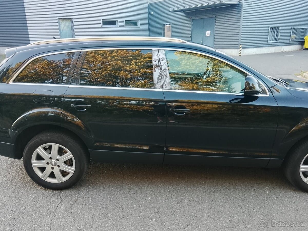 Audi Q7 - 6