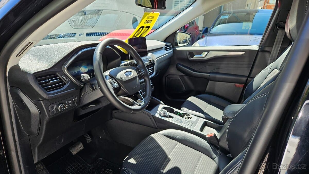 2023 Ford KUGA - 6