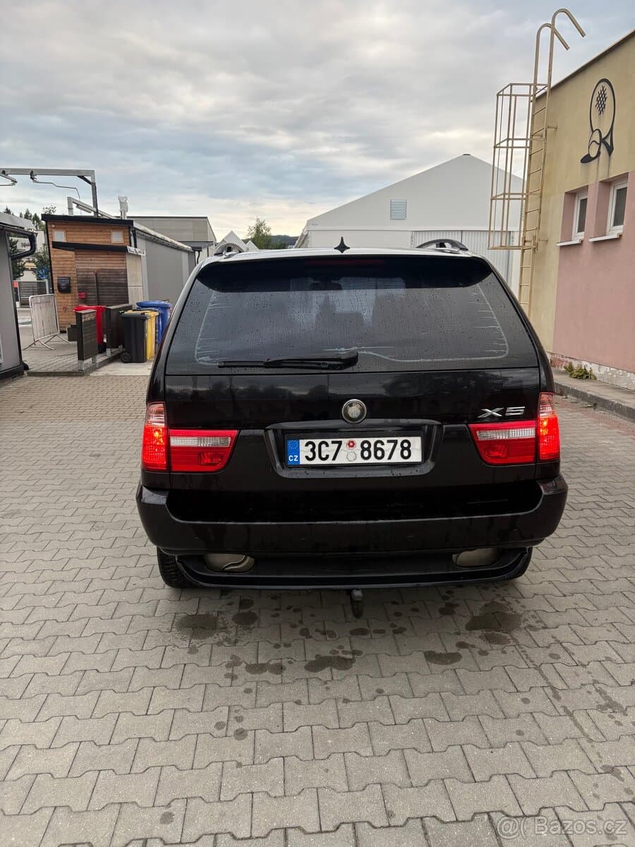 2001 BMW X5 - 6