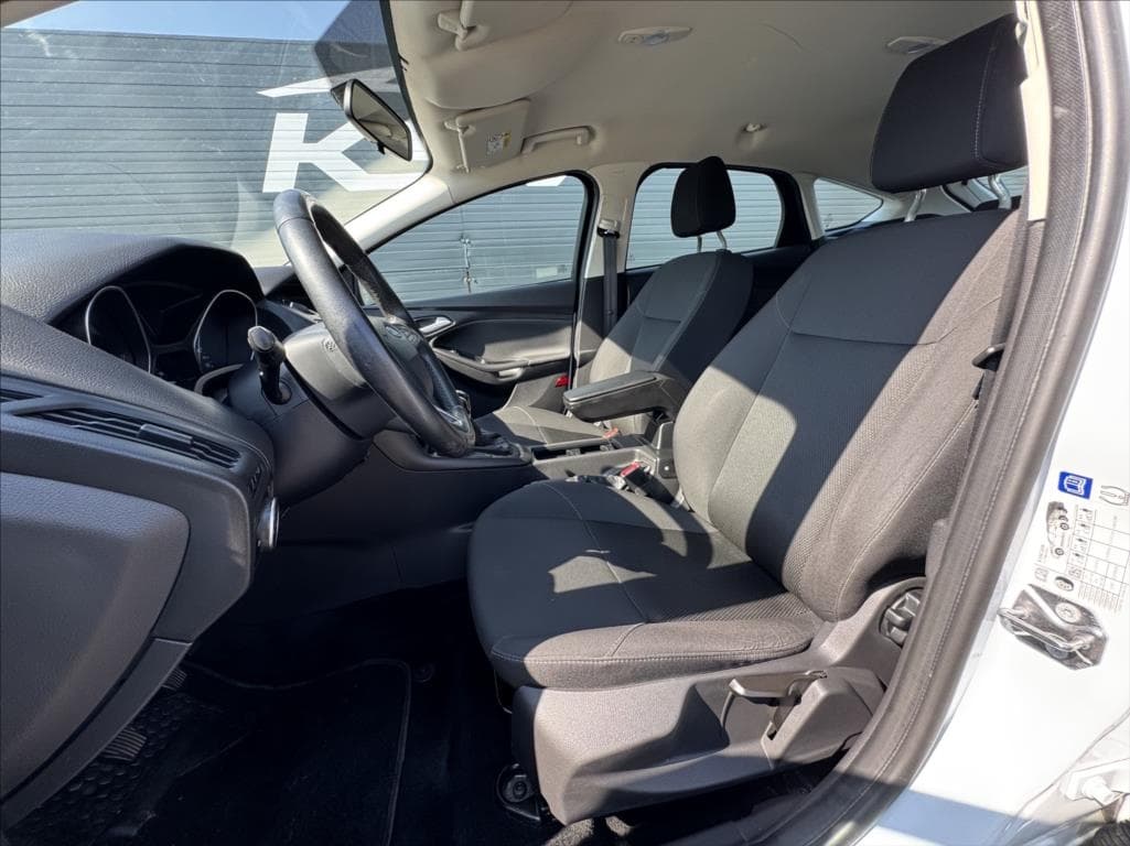 2016 Ford FOCUS - 6