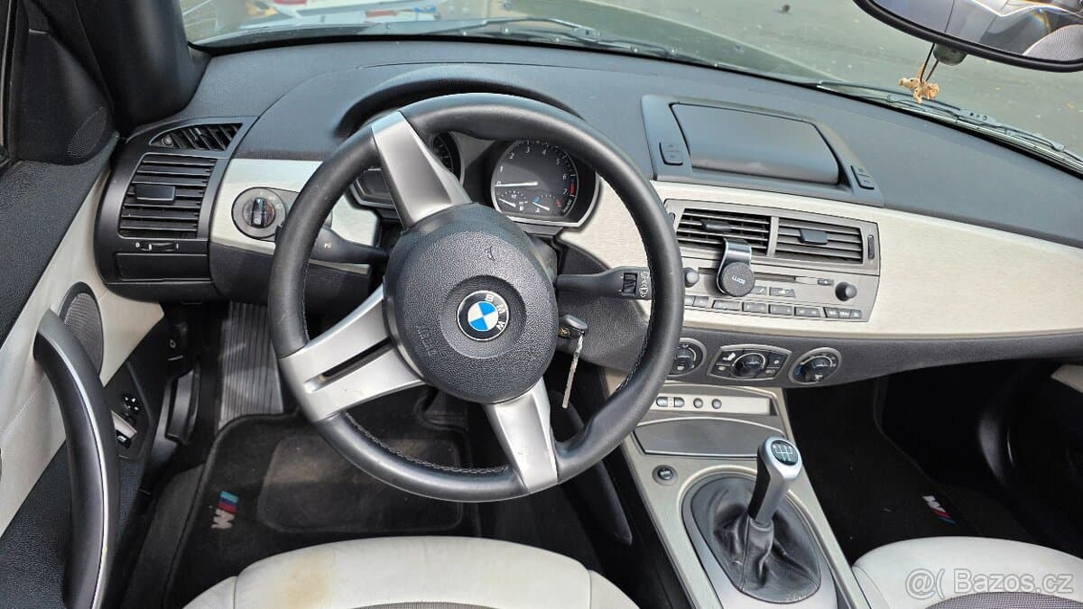 2003 BMW Z4 - 6