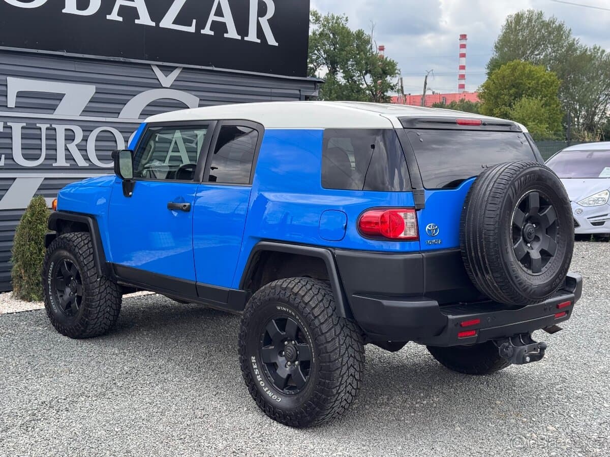 2008 Toyota FJ - 6