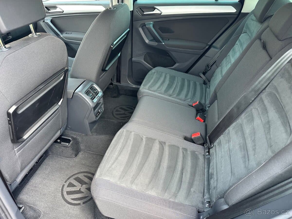 2017 Volkswagen TIGUAN - 6
