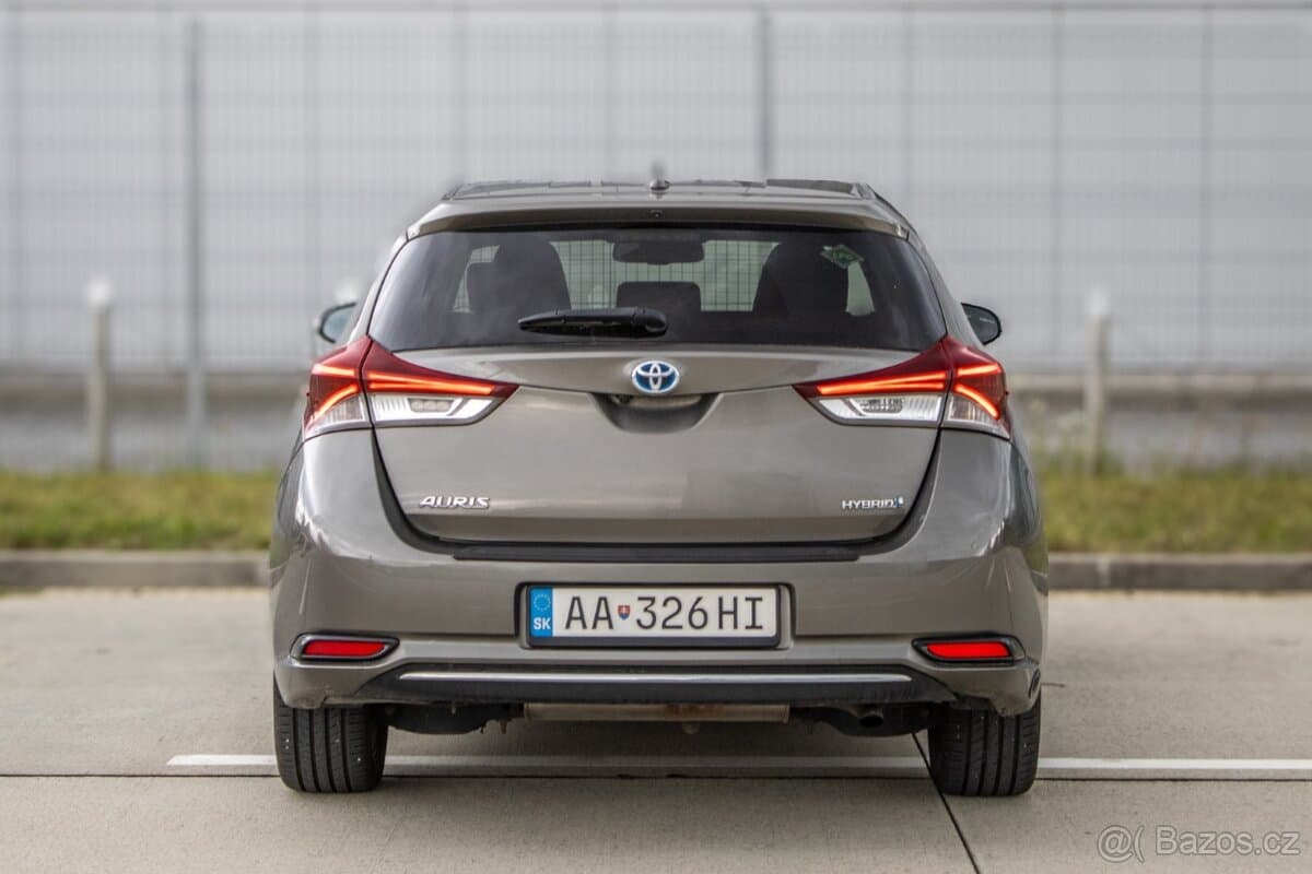 2018 Toyota AURIS - 6