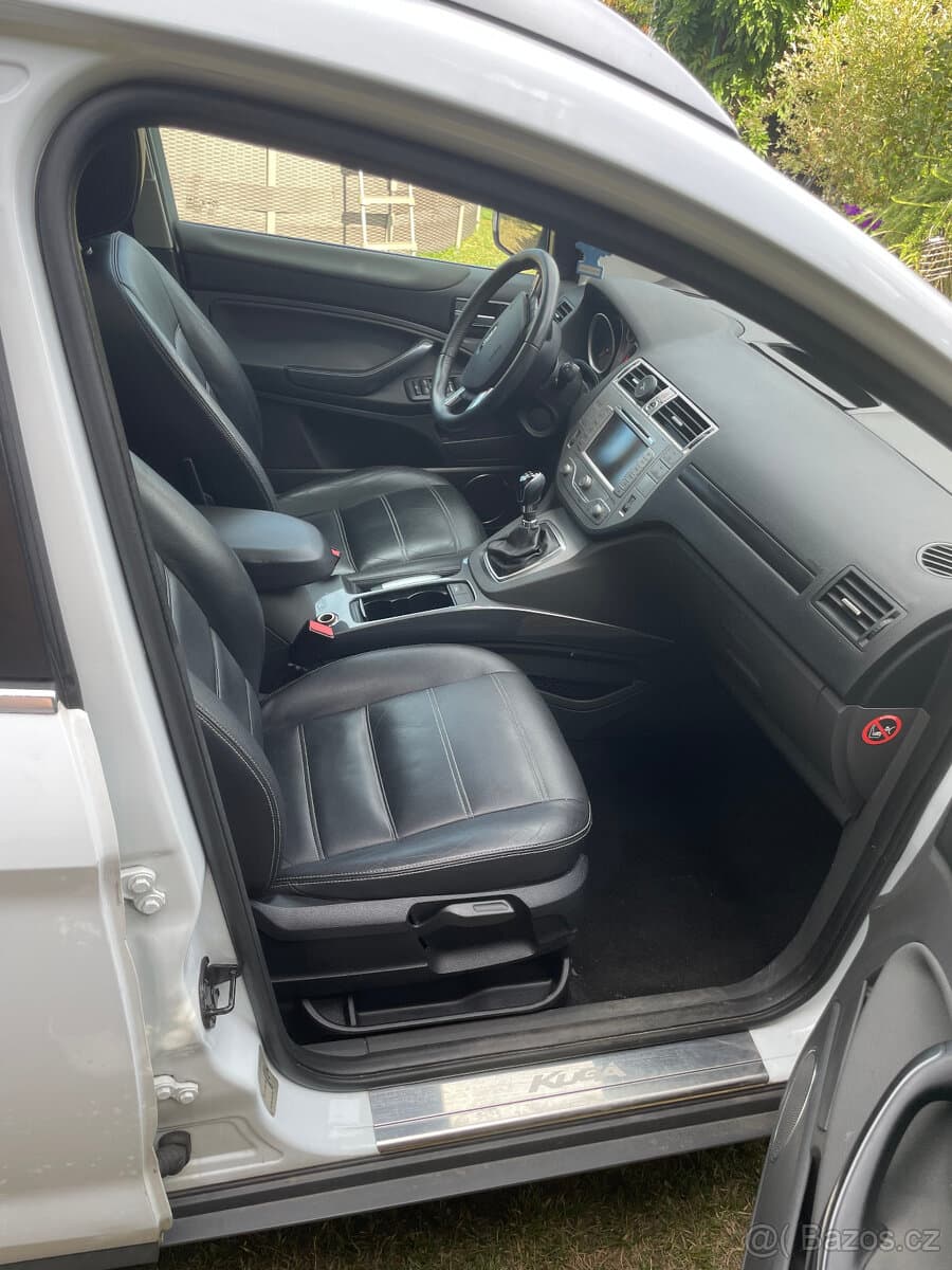 2010 Ford KUGA - 6