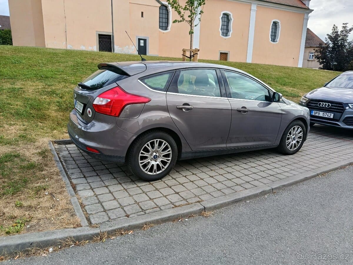 Ford FOCUS - 6