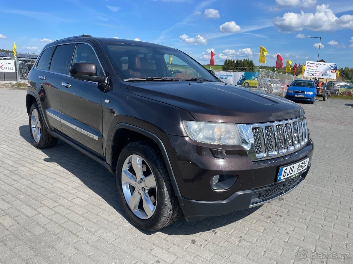 2013 Jeep CHEROKEE - 6