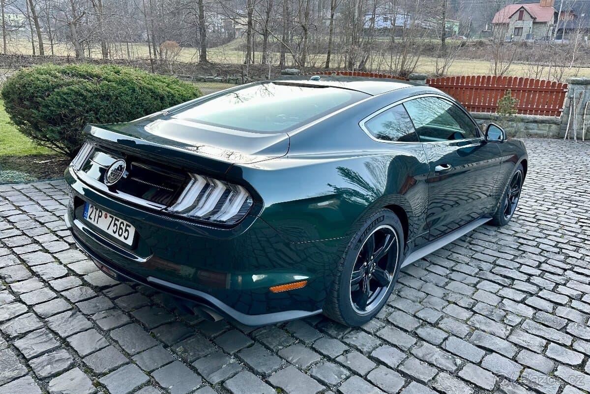 2020 Ford MUSTANG - 6