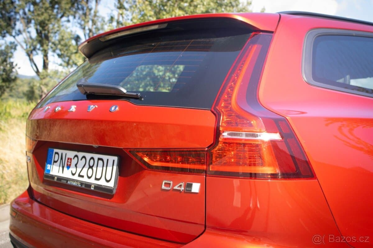 2018 Volvo V60 - 6