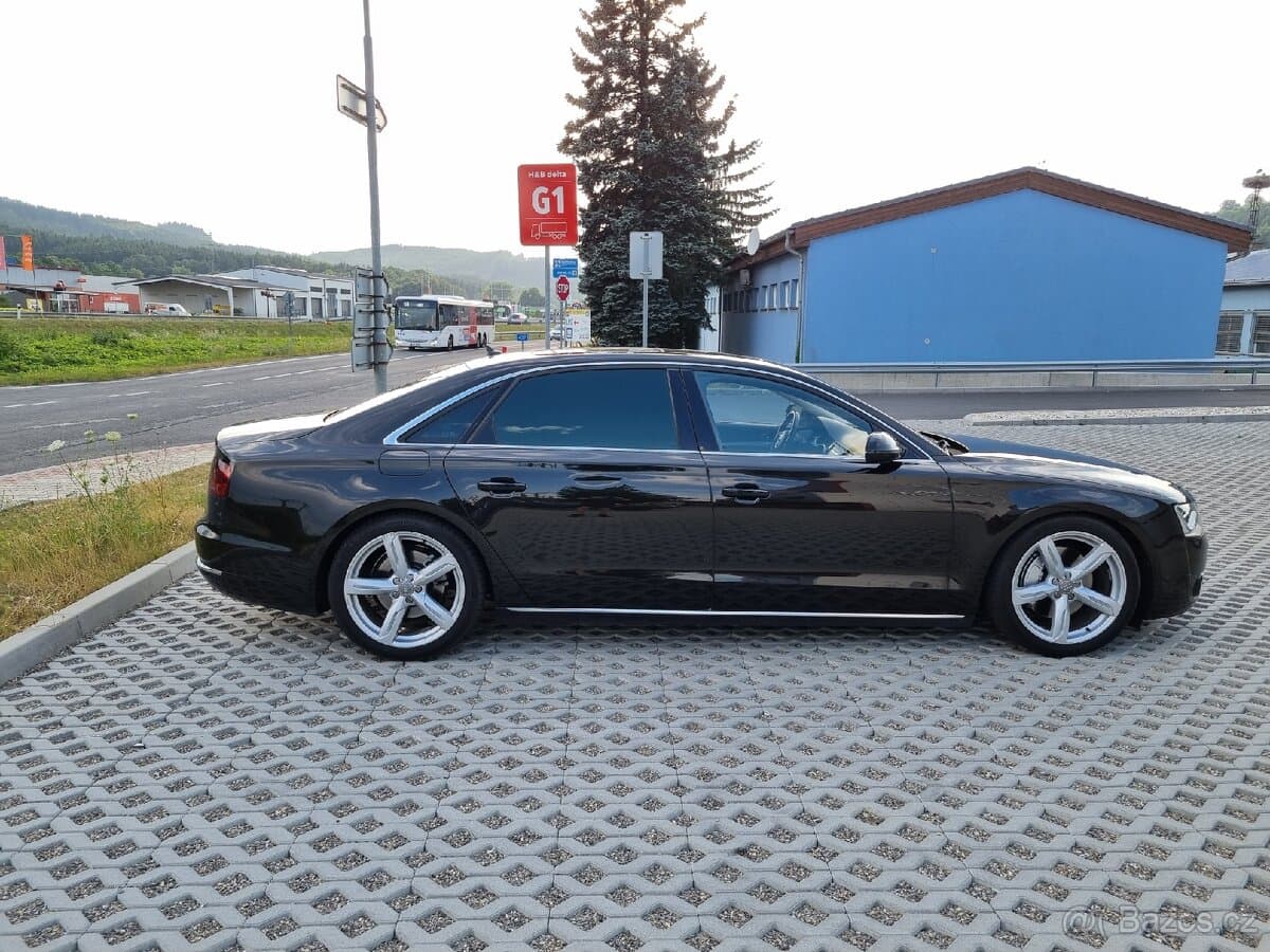 2013 Audi A8 - 6