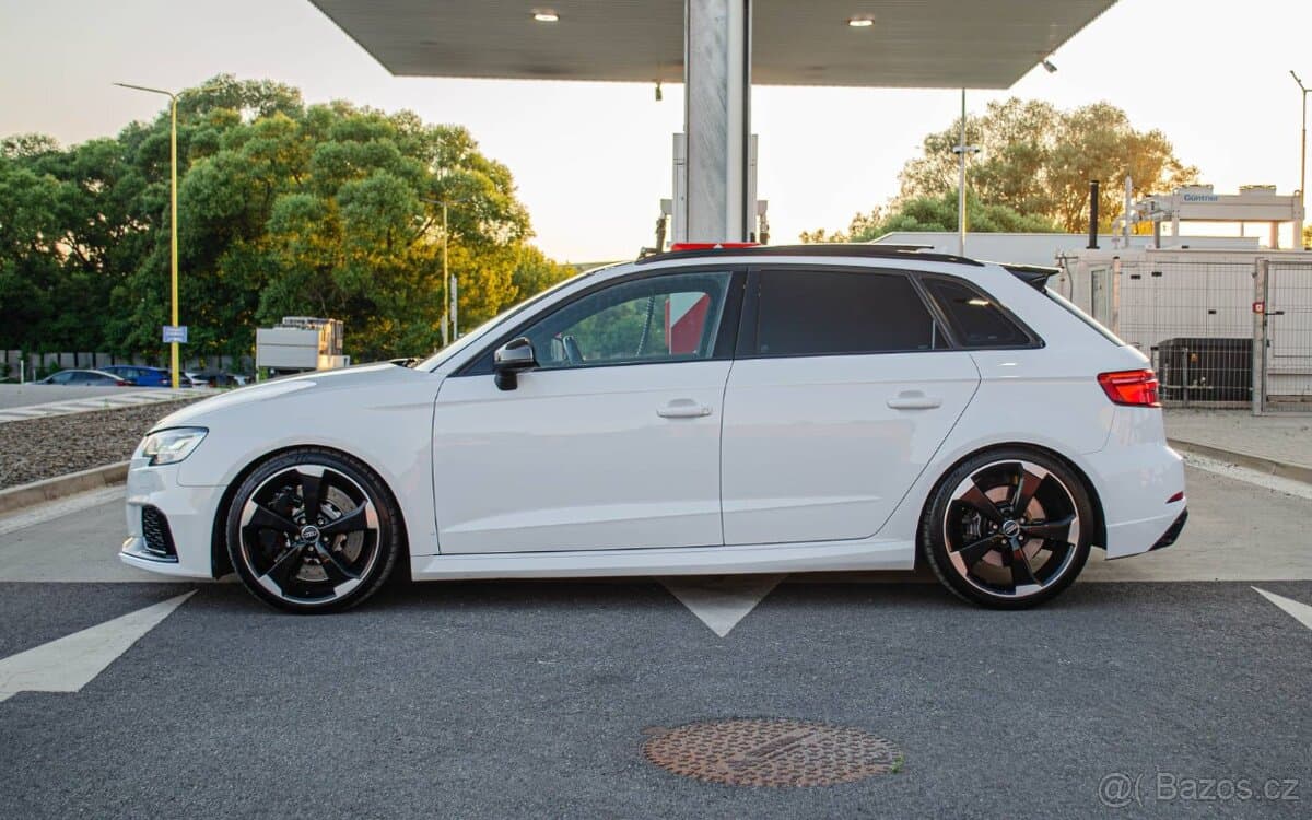 2017 Audi RS3 - 6
