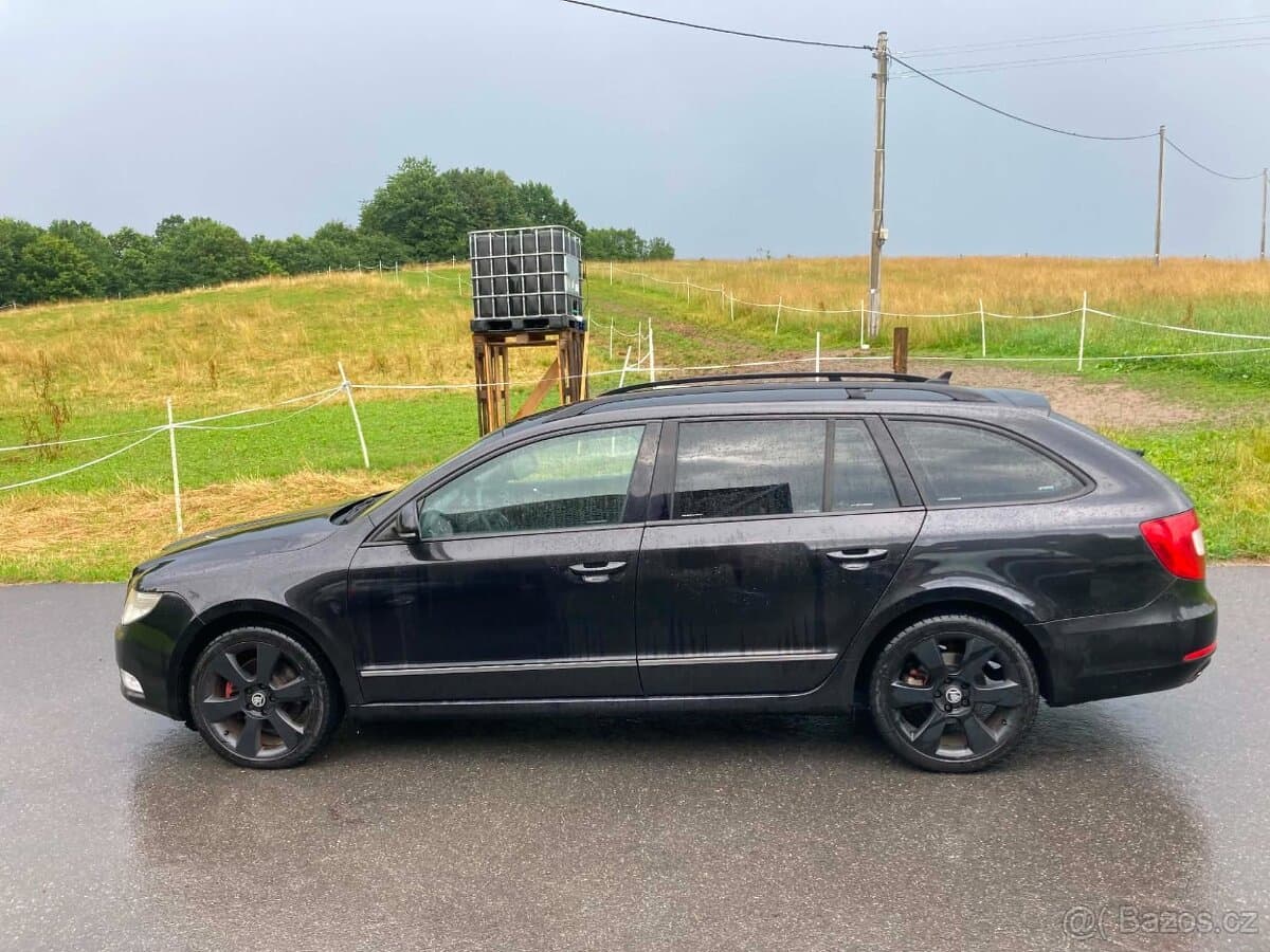 2010 Škoda SUPERB - 6