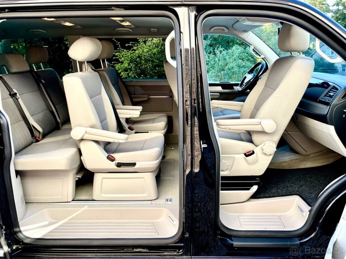 2015 Volkswagen MULTIVAN - 6