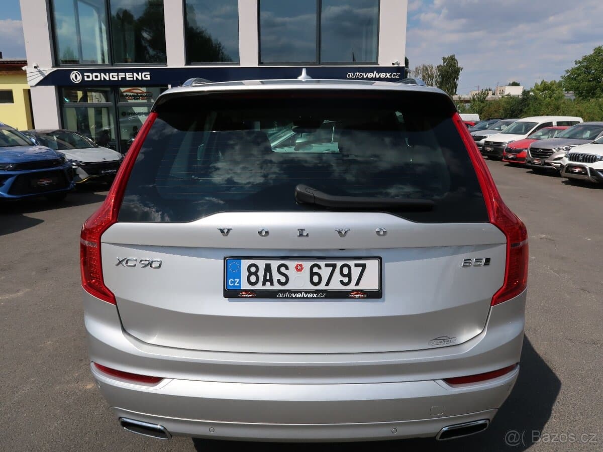 2021 Volvo XC90 - 6
