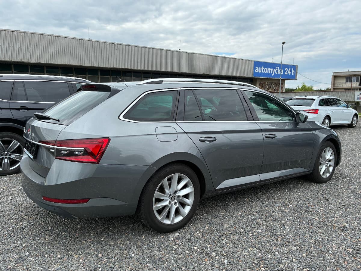 2023 Škoda SUPERB - 6