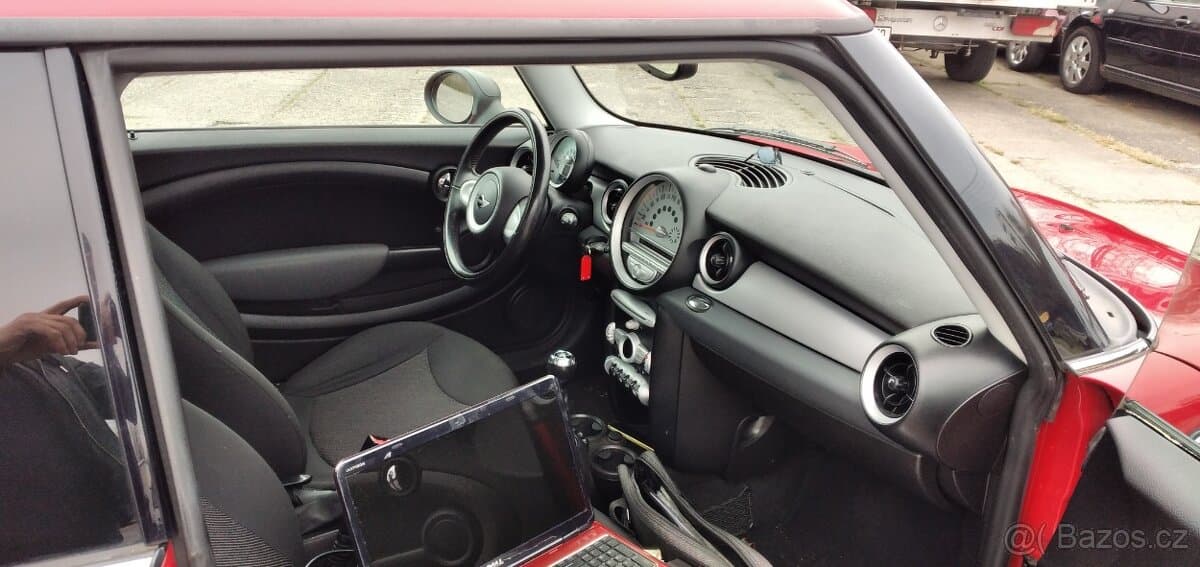 2010 Mini COOPER - 6