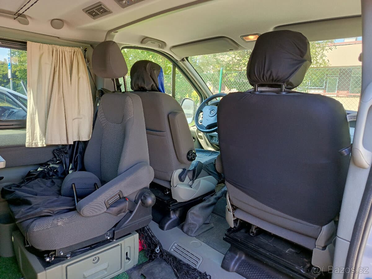 2010 Opel VIVARO - 6