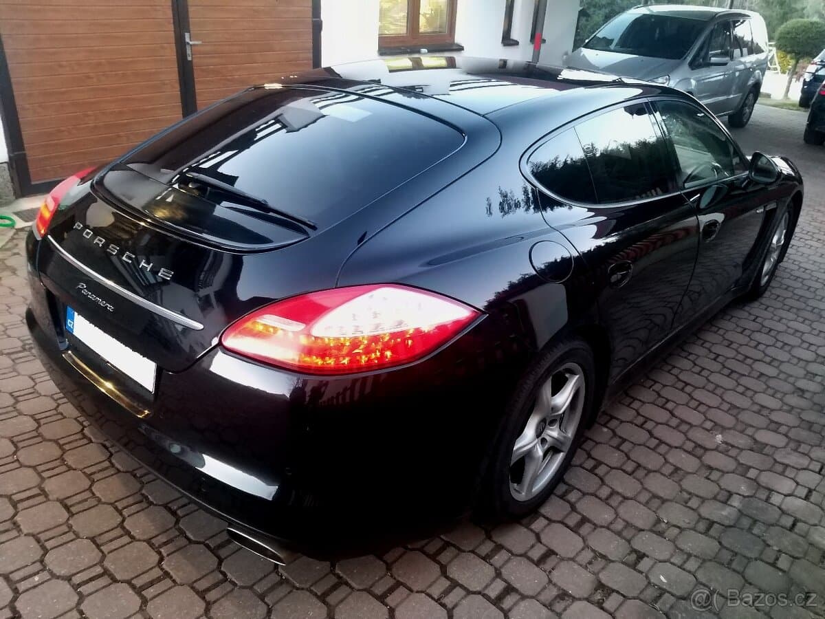 2012 Porsche PANAMERA - 6