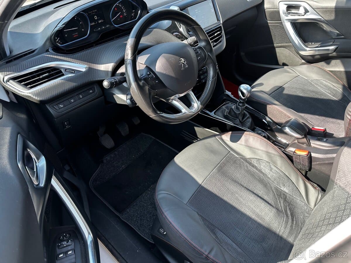 2015 Peugeot 2008 - 6