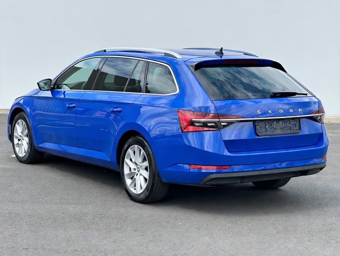 2020 Škoda SUPERB - 6