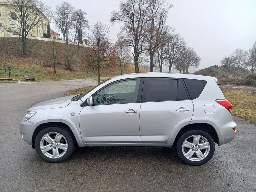 2007 Toyota RAV4 - 6