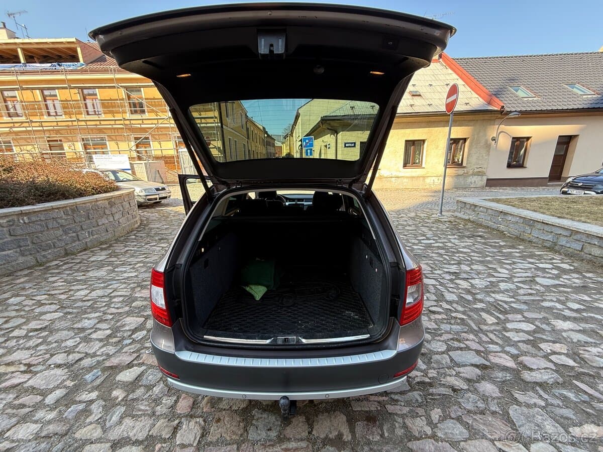 2014 Škoda SUPERB - 6