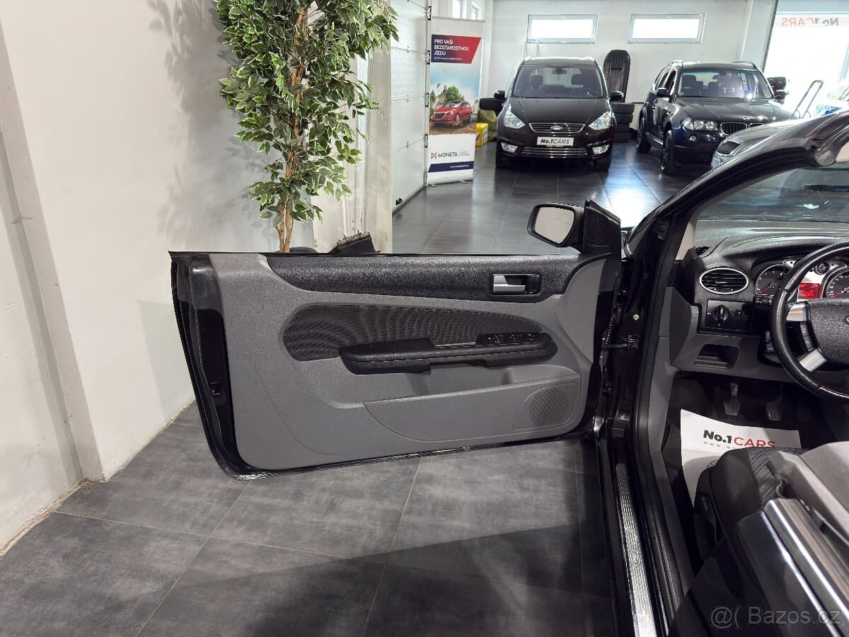 2011 Ford FOCUS - 6