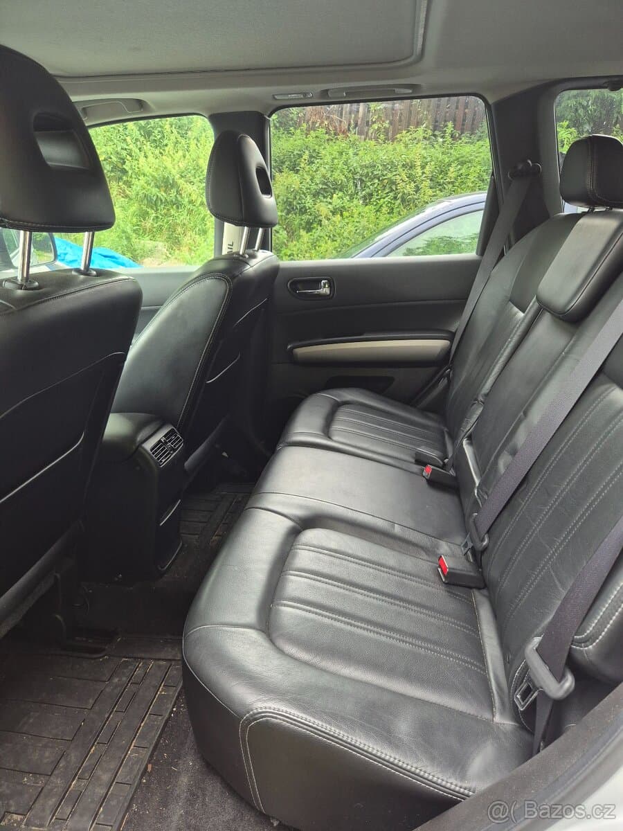 2010 Nissan X-TRAIL - 6