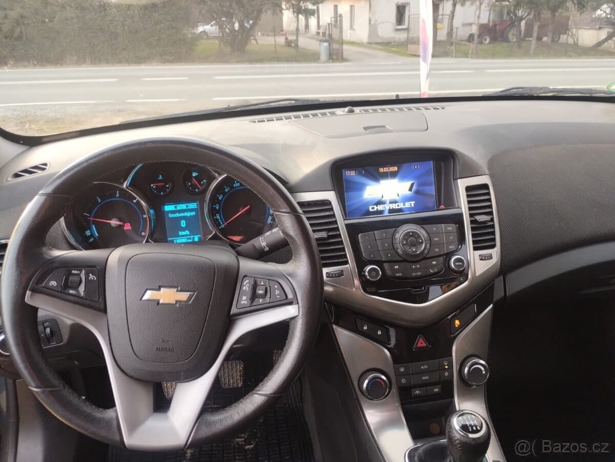 2014 Chevrolet CRUZE - 6