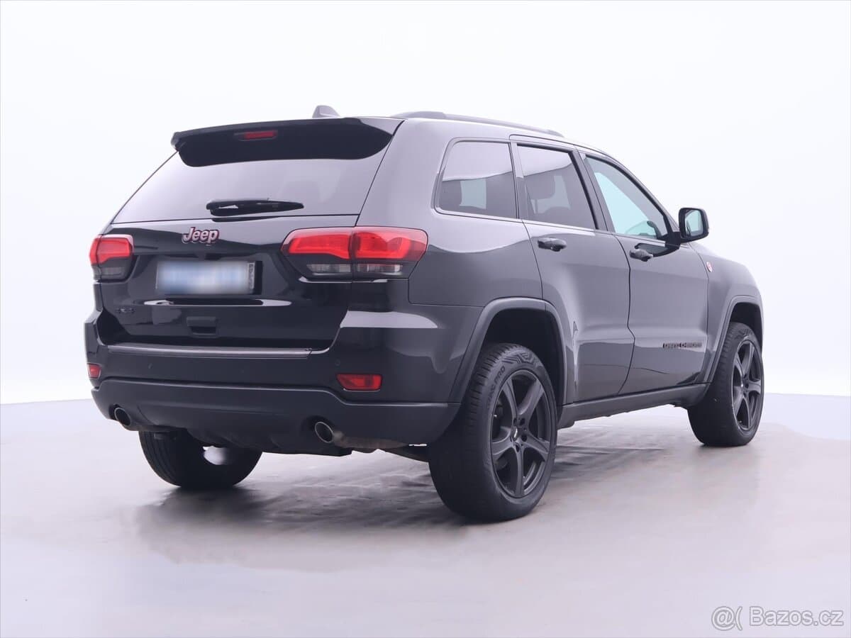 2017 Jeep CHEROKEE - 6