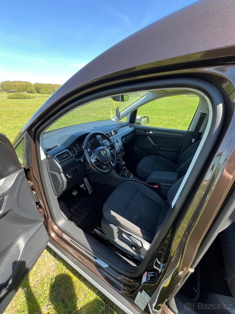 2018 Volkswagen CADDY - 6