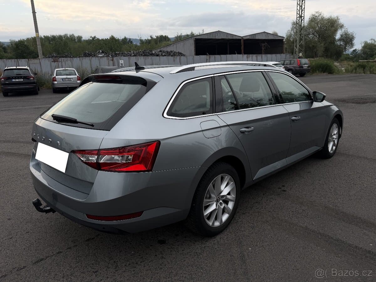 2021 Škoda SUPERB - 6