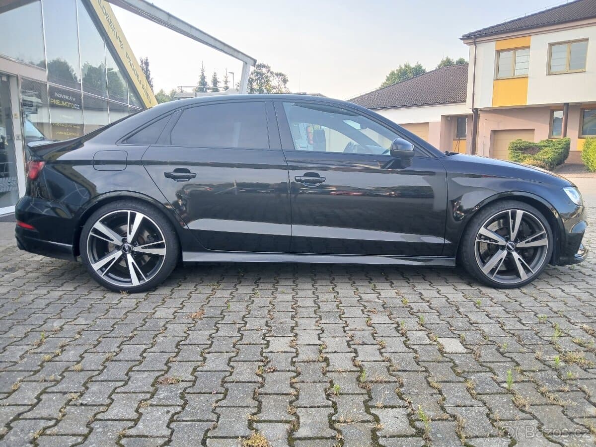 2020 Audi RS3 - 6