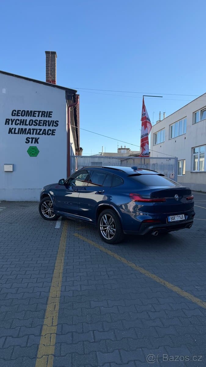 2021 BMW X4 - 6