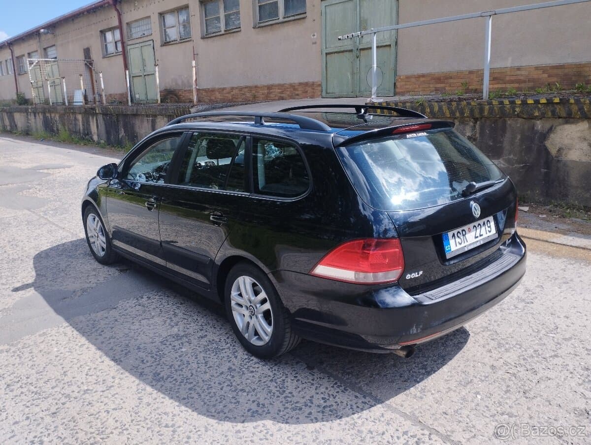 2011 Volkswagen GOLF - 6