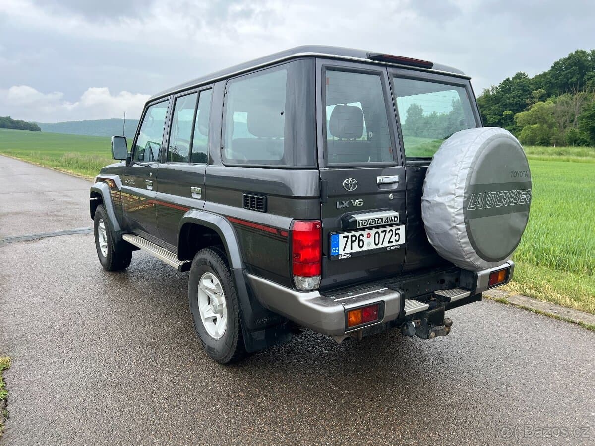 2022 Toyota LAND CRUISER - 6