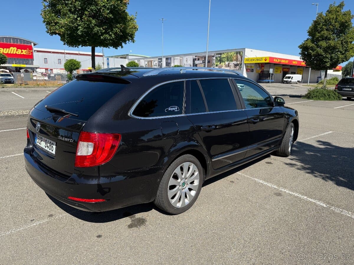 2012 Škoda SUPERB - 6