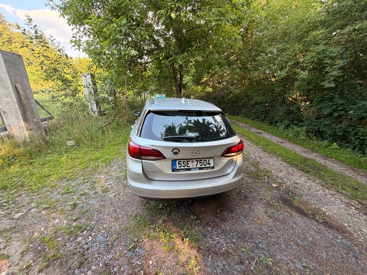 Opel ASTRA - 6