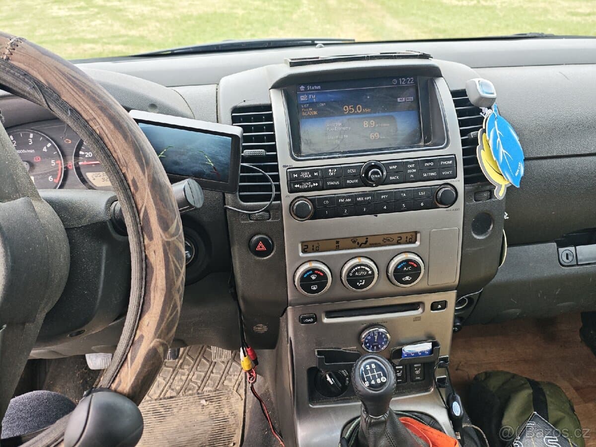 2006 Nissan NAVARA - 6