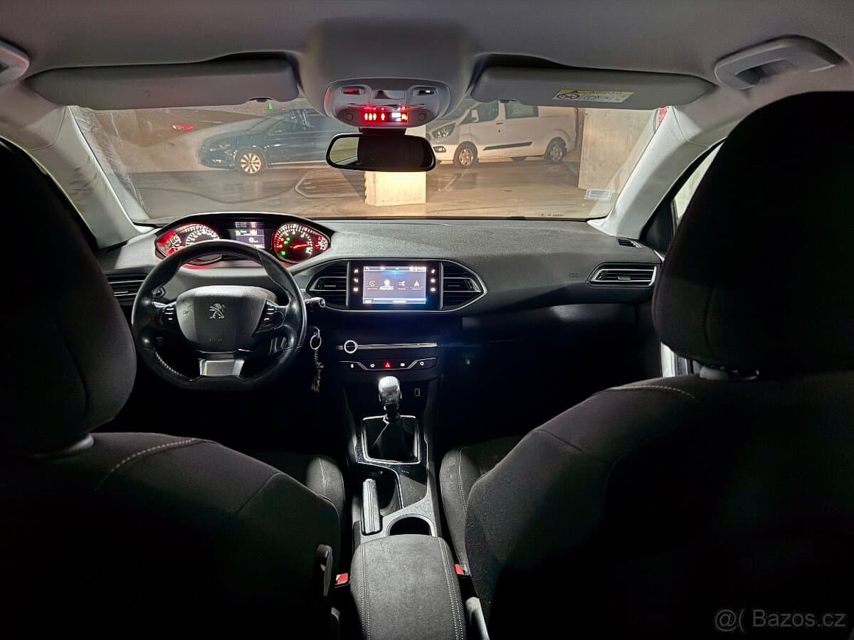 2019 Peugeot 308 - 6