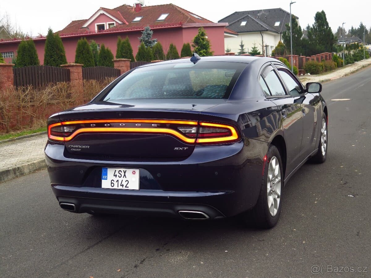 2016 Dodge CHARGER - 6