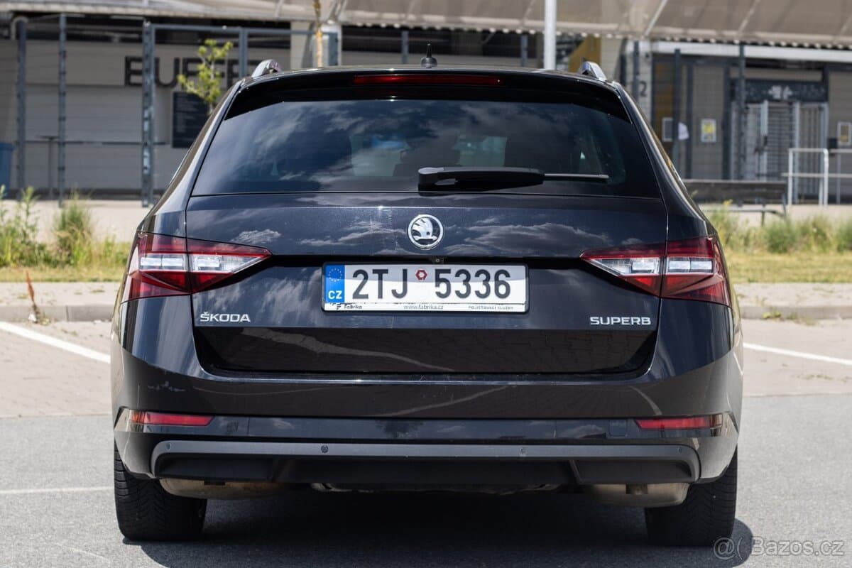2015 Škoda SUPERB - 6