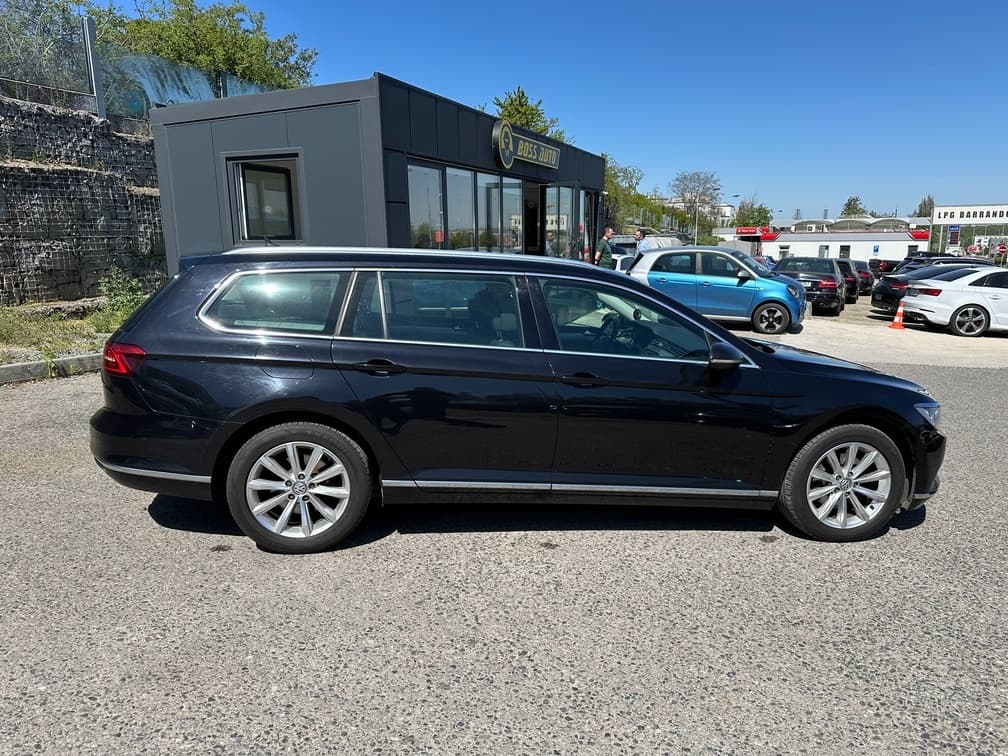 2016 Volkswagen PASSAT - 6