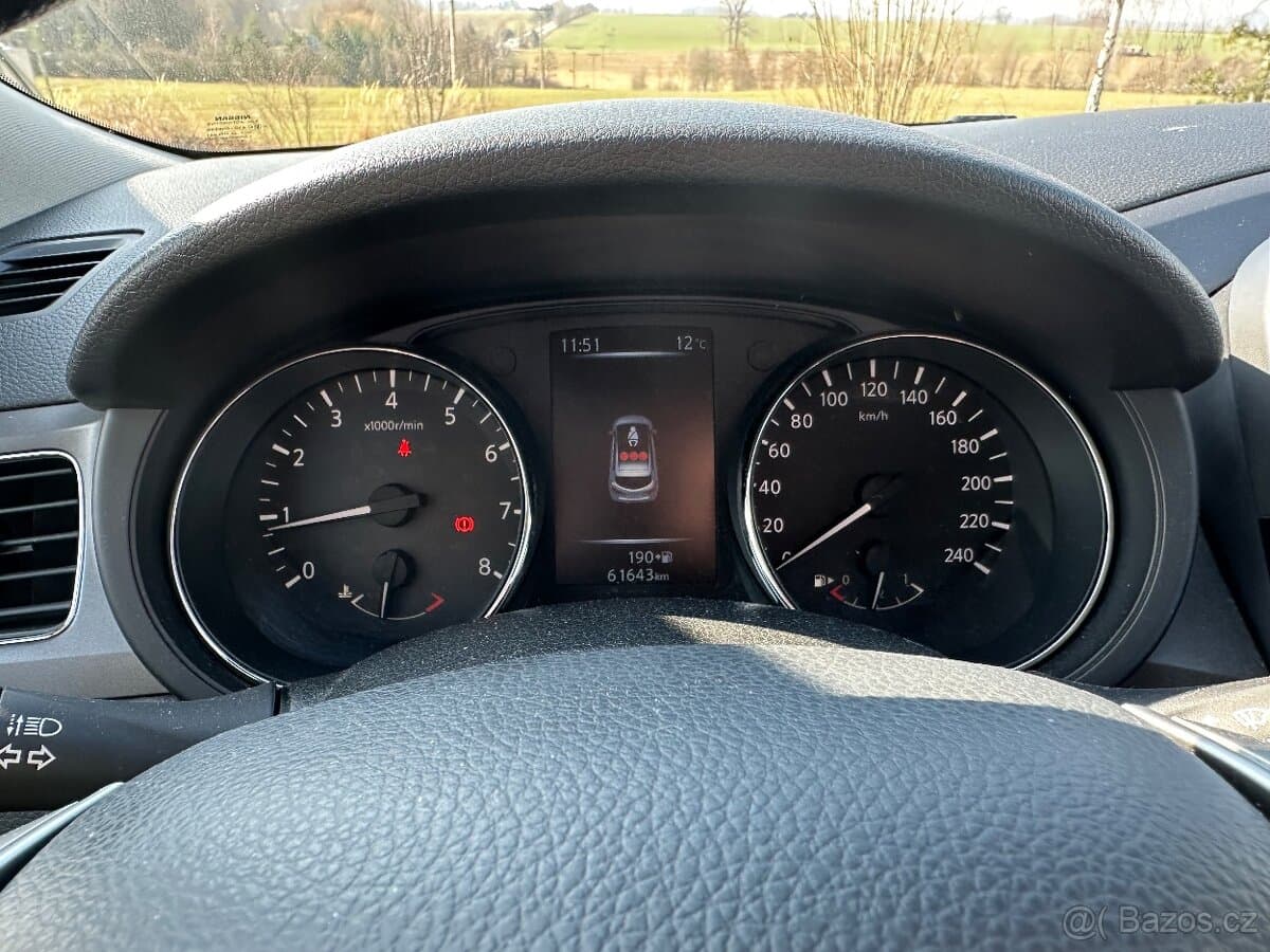 2015 Nissan OSTATNÍ - 6
