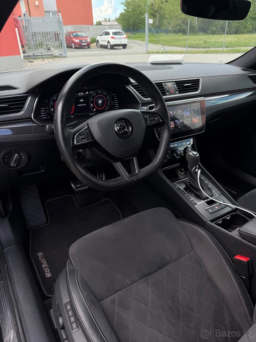 2019 Škoda SUPERB - 6