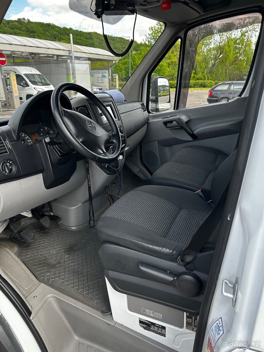 2009 Mercedes-Benz SPRINTER - 6
